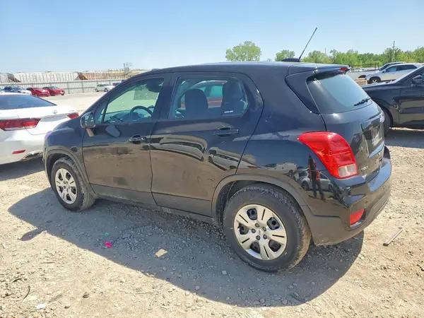3GNCJKSB6HL279416 2017 CHEVROLET TRAX - Image 2