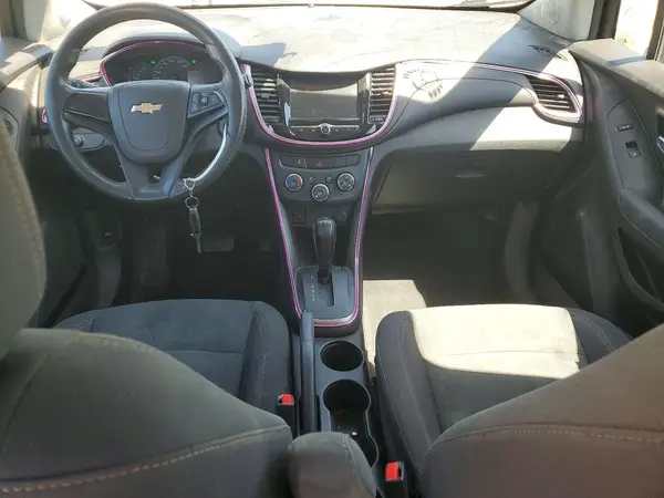 3GNCJKSB6HL279416 2017 CHEVROLET TRAX - Image 8