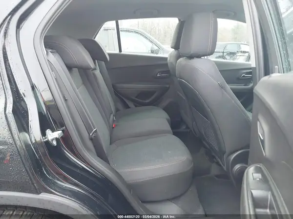 3GNCJKSB6HL281442 2017 CHEVROLET TRAX - Image 8