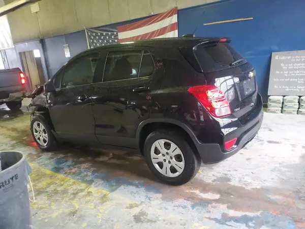 3GNCJKSB6HL283398 2017 CHEVROLET TRAX - Image 2