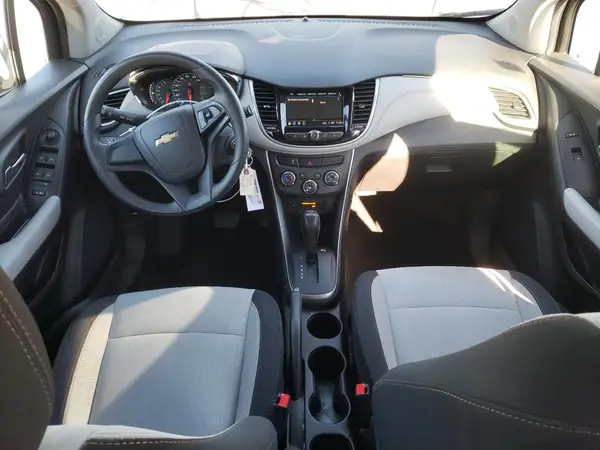 3GNCJKSB6JL172209 2018 CHEVROLET TRAX - Image 8