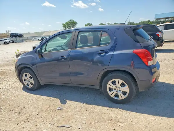 3GNCJKSB6JL193075 2018 CHEVROLET TRAX - Image 2