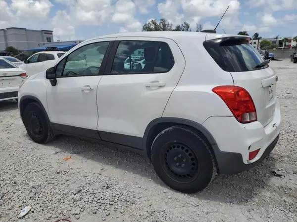 3GNCJKSB6JL206729 2018 CHEVROLET TRAX - Image 2