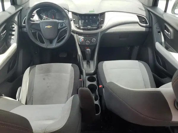 3GNCJKSB6JL206729 2018 CHEVROLET TRAX - Image 8