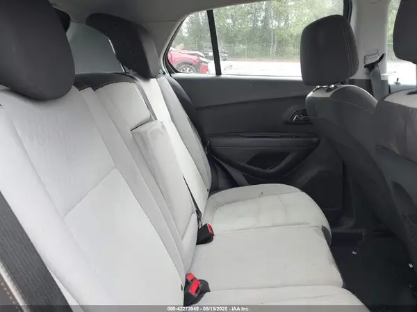 3GNCJKSB6JL260466 2018 CHEVROLET TRAX - Image 8