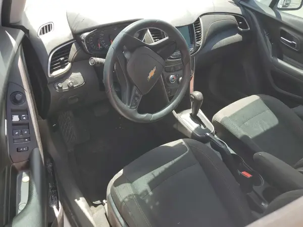 3GNCJKSB6JL317653 2018 CHEVROLET TRAX - Image 8