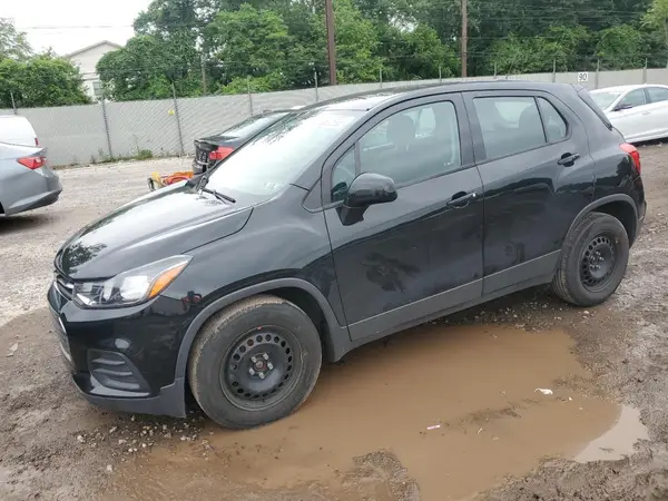 3GNCJKSB6JL334940 2018 CHEVROLET TRAX - Image 1