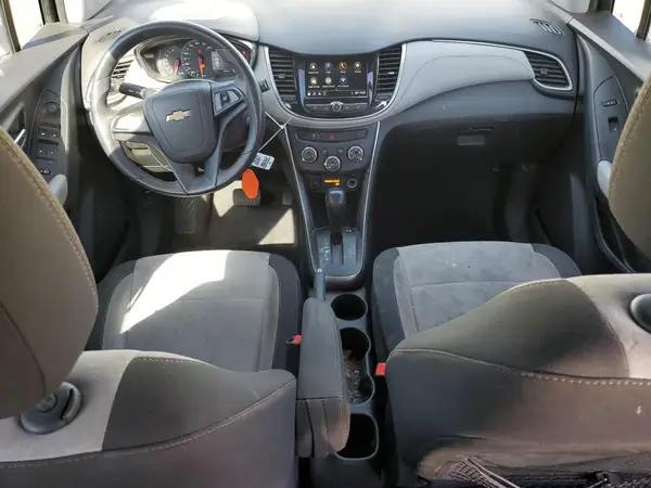 3GNCJKSB6JL339233 2018 CHEVROLET TRAX - Image 8