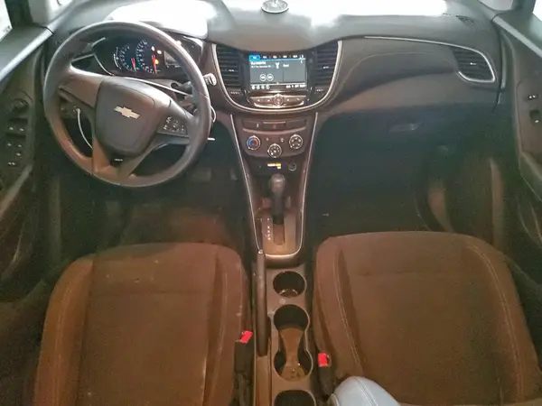 3GNCJKSB6JL365816 2018 CHEVROLET TRAX - Image 8