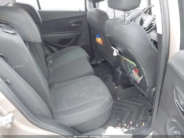 3GNCJKSB6JL388688 2018 CHEVROLET TRAX - Image 8