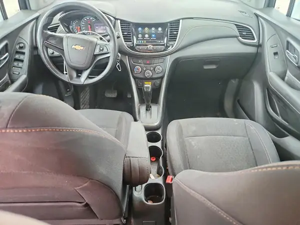 3GNCJKSB6KL142838 2019 CHEVROLET TRAX - Image 8