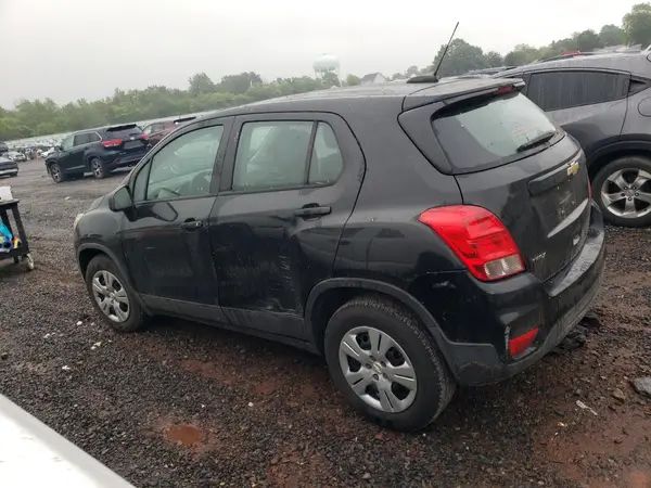 3GNCJKSB6KL156089 2019 CHEVROLET TRAX - Image 2