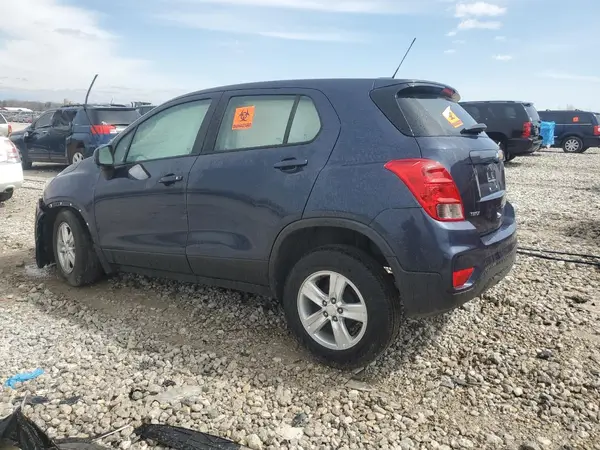 3GNCJKSB6KL200625 2019 CHEVROLET TRAX - Image 2