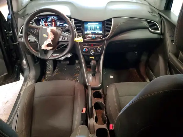 3GNCJKSB6KL216484 2019 CHEVROLET TRAX - Image 8