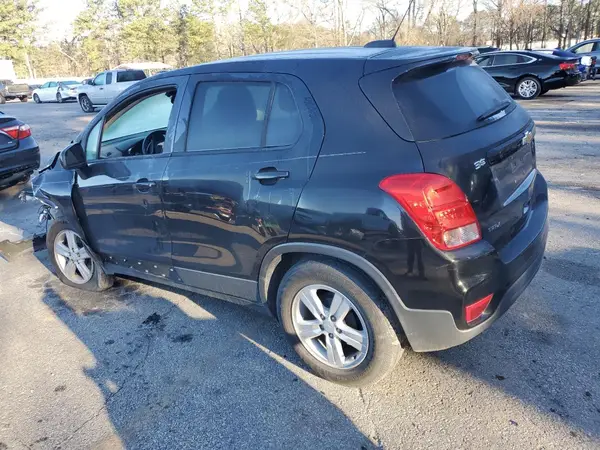 3GNCJKSB6KL223113 2019 CHEVROLET TRAX - Image 2