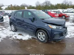 3GNCJKSB6KL232748 2019 CHEVROLET TRAX