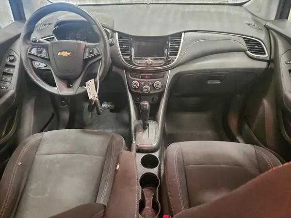 3GNCJKSB6KL249923 2019 CHEVROLET TRAX - Image 8