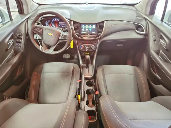 3GNCJKSB6KL265815 2019 CHEVROLET TRAX - Image 8