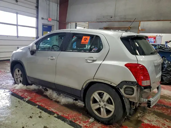 3GNCJKSB6KL302300 2019 CHEVROLET TRAX - Image 2