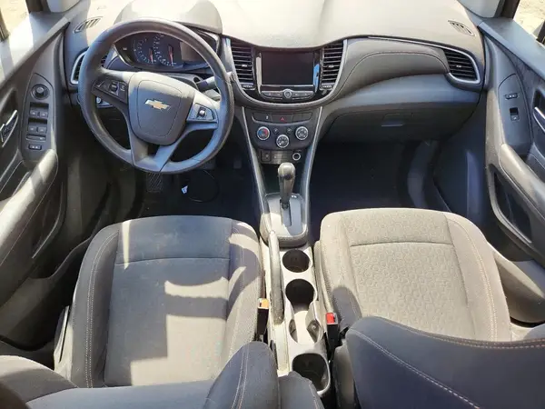 3GNCJKSB6KL395478 2019 CHEVROLET TRAX - Image 8