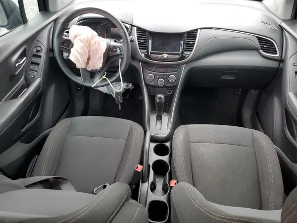 3GNCJKSB6LL113809 2020 CHEVROLET TRAX - Image 8