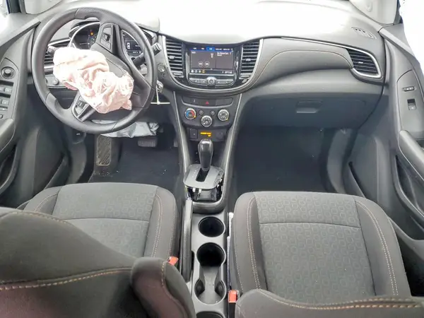 3GNCJKSB6LL121733 2020 CHEVROLET TRAX - Image 8