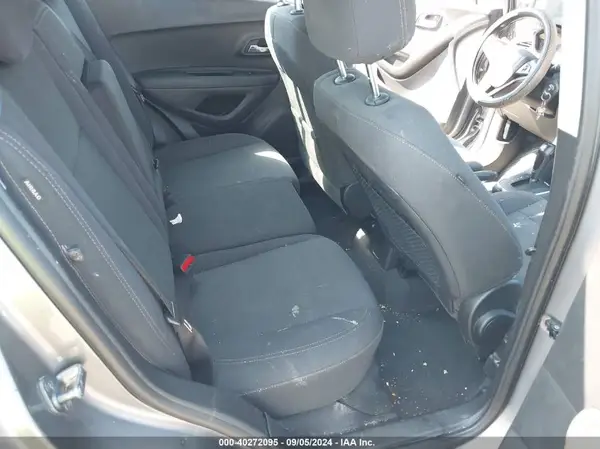 3GNCJKSB6LL146616 2020 CHEVROLET TRAX - Image 8