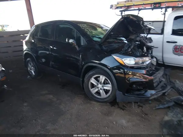 3GNCJKSB6LL171838 2020 CHEVROLET TRAX - Image 1