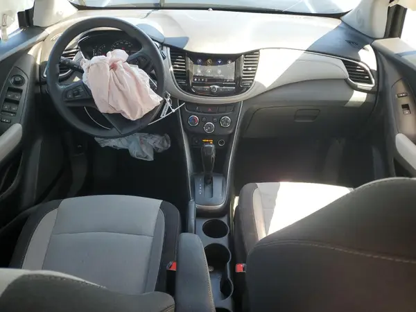 3GNCJKSB6LL207799 2020 CHEVROLET TRAX - Image 8