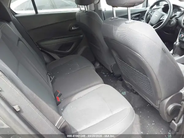 3GNCJKSB6LL216633 2020 CHEVROLET TRAX - Image 8