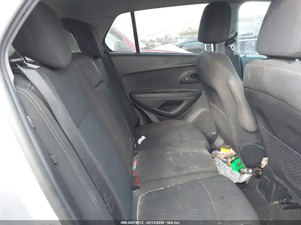 3GNCJKSB6LL218267 2020 CHEVROLET TRAX - Image 8