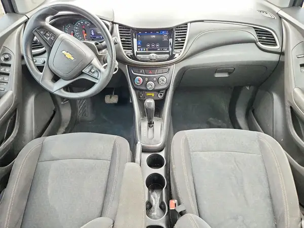 3GNCJKSB6LL221864 2020 CHEVROLET TRAX - Image 8