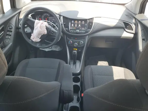 3GNCJKSB6LL241130 2020 CHEVROLET TRAX - Image 8