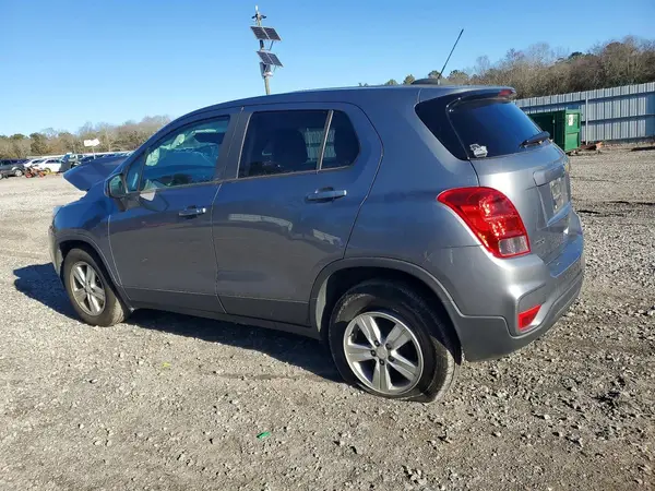 3GNCJKSB6LL274516 2020 CHEVROLET TRAX - Image 2