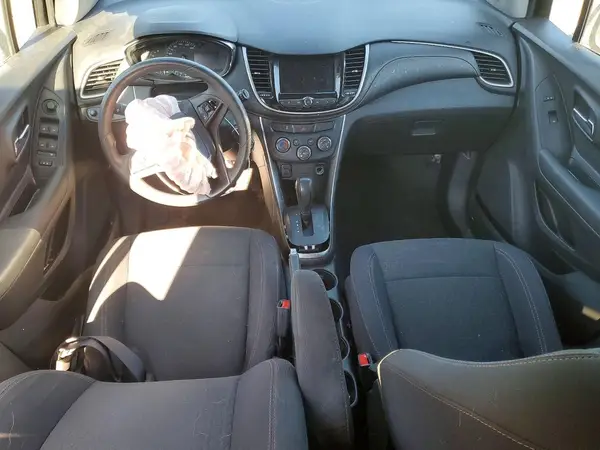 3GNCJKSB6LL274516 2020 CHEVROLET TRAX - Image 8