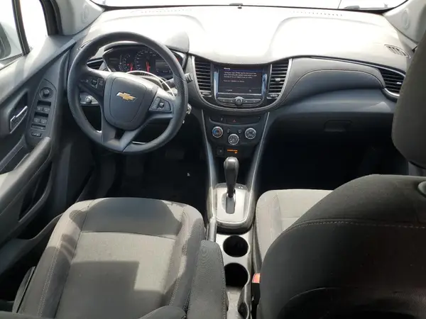 3GNCJKSB6LL295222 2020 CHEVROLET TRAX - Image 8