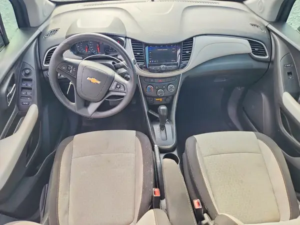 3GNCJKSB6LL307028 2020 CHEVROLET TRAX - Image 8