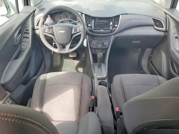 3GNCJKSB6LL318014 2020 CHEVROLET TRAX - Image 8
