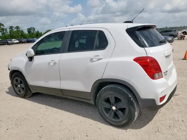 3GNCJKSB6LL328414 2020 CHEVROLET TRAX - Image 2