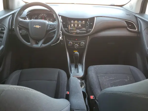 3GNCJKSB6LL329367 2020 CHEVROLET TRAX - Image 8