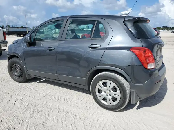 3GNCJKSB7GL137736 2016 CHEVROLET TRAX - Image 2