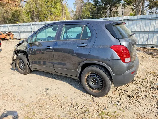 3GNCJKSB7GL219661 2016 CHEVROLET TRAX - Image 2