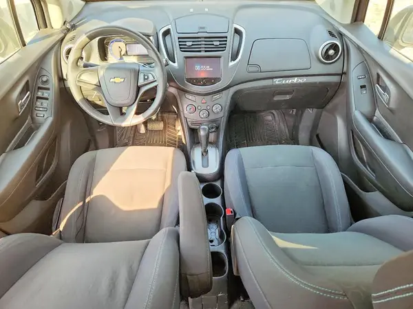 3GNCJKSB7GL219661 2016 CHEVROLET TRAX - Image 8