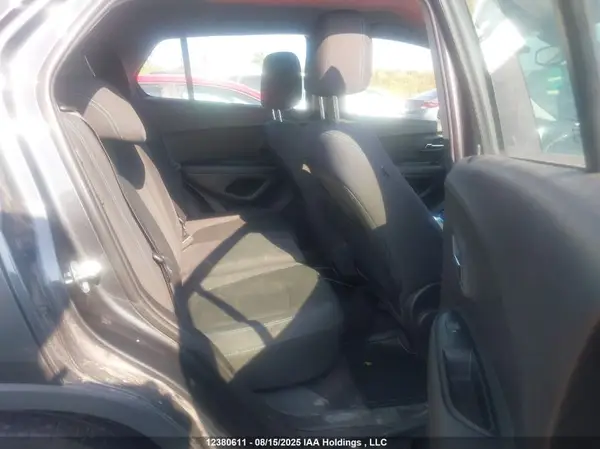 3GNCJKSB7GL255091 2016 CHEVROLET TRAX - Image 8