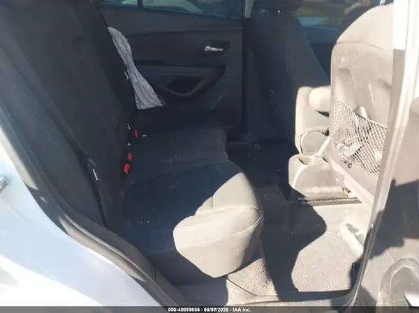 3GNCJKSB7GL258931 2016 CHEVROLET TRAX - Image 8