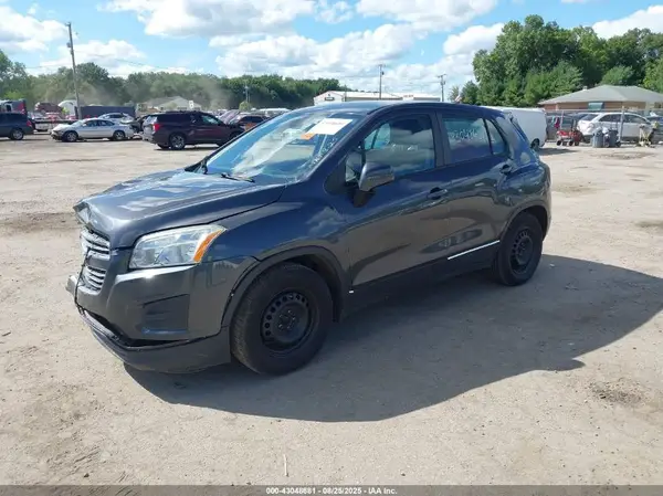 3GNCJKSB7GL265751 2016 CHEVROLET TRAX - Image 2