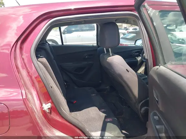 3GNCJKSB7HL148477 2017 CHEVROLET TRAX - Image 8
