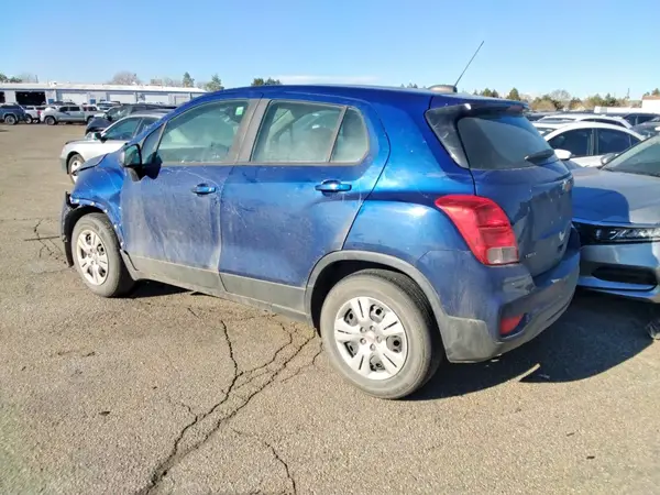 3GNCJKSB7HL149452 2017 CHEVROLET TRAX - Image 2