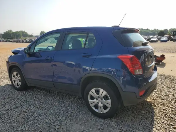 3GNCJKSB7HL173380 2017 CHEVROLET TRAX - Image 2
