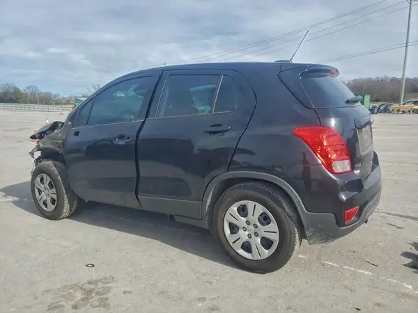 3GNCJKSB7HL177817 2017 CHEVROLET TRAX - Image 2